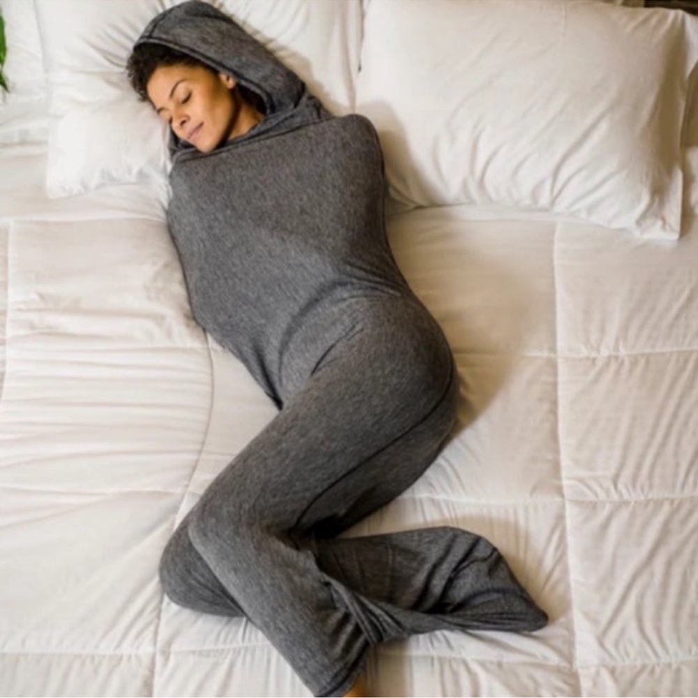 NWT Sleep pod sack by HUG SLEEP with hood- sz XL